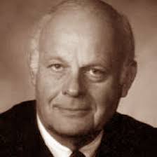 Dec./Jan. 2025 > In Remembrance