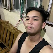 Happiest birthday to our frontman Marion Monge Redoblado Mabuhay ka  parekoy! #WeAreChelseaAlley