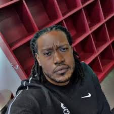 Gary Roberson Jr. (@ChuckRokk)