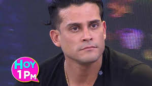 Sobre el caso "Christian Dominguez y la Chabelita" solo nos queda decirles  que #Dominguez es el 4to apellido más frecuente de Huánuco.  #ElApellidoDelPecado