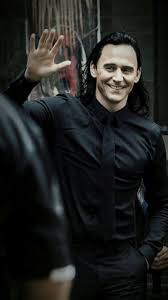 Tons of awesome tom hiddleston wallpapers to download for free. Tom Hiddleston Iphone Wallpapers Top Free Tom Hiddleston Iphone Backgrounds Wallpaperaccess