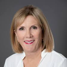 Joan Slater's Instagram, Twitter & Facebook