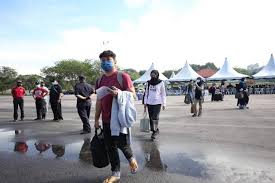 Did you know that 1.5 billion people (of nearly 8 billion) speak english worldwide? Newshub Universiti Teknologi Malaysia