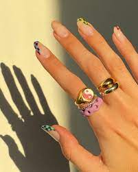 47 Cute Nail Ideas For 2021 Best Nail Designs Glamour On that finer i only made the mouth. 47 cute nail ideas for 2021 best nail