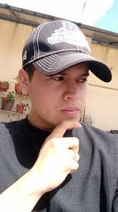 Cómo nació "A Un Paso"? Entren al reel y averigüenlo 😏 gracias por el  cariño a mi nuevo lanzamiento 😍., ., ., ., ., ., ., ., #music  #nuevolanzamiento #aunpaso #danielpoma