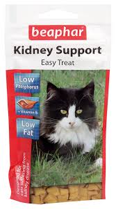 The dashboard displays a dry matter protein reading of 40%, a fat level of 11% and estimated carbohydrates of about 41%. Beaphar Kidney Bits Beneficial Treats For Cats