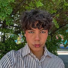 Adan Barron's Instagram, Twitter & Facebook