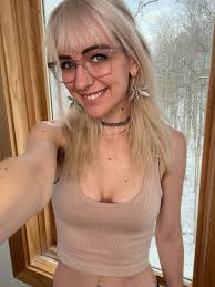 Ich habe dir eine Anfrage geschickt und du hast nicht angenommen. Lasst  wenigstens ein ❤️ da