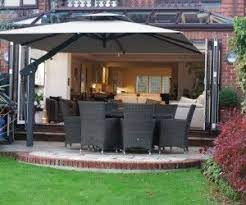Parasol pro® is one of the leading online sellers of quality parasols for professionals (restaurants. Piazza Large Variable Height Side Arm Cantilever Garden Parasol Ideal For Home Use The Most Popular Large Backyard Landscaping Garden Parasol Backyard Canopy