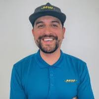 Lee Ramirez's Instagram, Twitter & Facebook