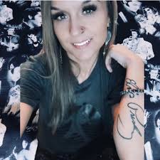 Nothing like working out with this absolute beast! Jason Tutt Russo looking  shredded and moving BIG weight!