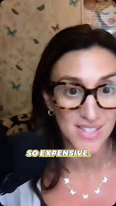 Our latest spicy 🌶️ episode with @colekazdin we are talking about  #bodyimage #bodyanxiety and the less known facts about the eating disorder  treatment world 🌎 it’s so good and a must listen 🎧 , NOW ...