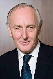 Tevens heeft waarnemend gouverneur johan remkes opdracht gegeven tot het onderzoek naar de. Johan Remkes Wikipedia