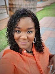 Boa tarde gente linda 😍 O meu boa tarde chegou até que bairro?" -_ Marllen