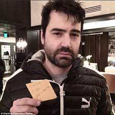 I'm sorry. I can't. Don't hate me': Sex and the City actor Ron Livingston  recreates infamous scene where Berger dumps Carrie with a Post-it note