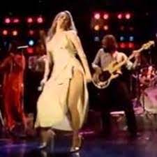 In this interview france joli speaks with discomusic.com member kelly hughes about working with tony green, george duke, pete bellotte and her music career. Stream France Joli Feel Like Dancing Chan Re Edit By Ch N Listen Online For Free On Soundcloud