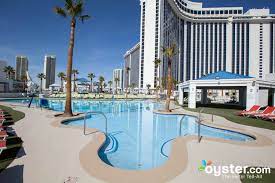 Westgate las vegas monorail station (0.5 km / 0.3 mi). Westgate Las Vegas Resort Casino Review What To Really Expect If You Stay