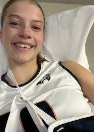 Nora Boles's Instagram, Twitter & Facebook