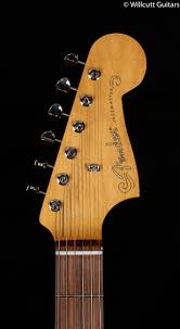 Fender Noventa Jazzmaster , Pau Ferro Fingerboard, Walnut