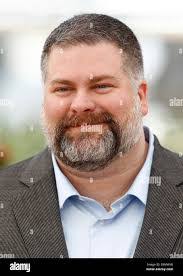 Dean Deblois's Instagram, Twitter & Facebook