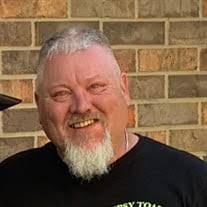 Michael Basinger's Instagram, Twitter & Facebook