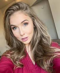 Angela Storm's Instagram, Twitter & Facebook