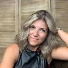 Shanna Dowdy's Custom Hair Design