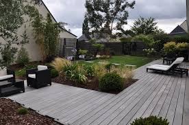 Travaux De Creation De Jardin Dans Le 56 Guillemin Paysagiste Creation Jardin Terrasse Jardin Bois Jardins