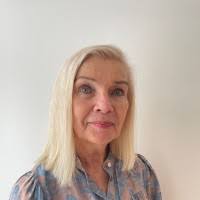 90+ "Terence Olsen" profiles