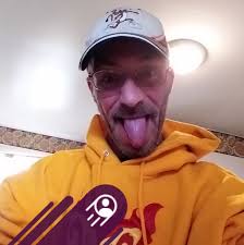 Hello fellow fans, I hope you're all doing great! 1. I'm wondering — is  anyone here planning to attend The Nostalgia Con in Anaheim (June 6–8,  2025) where William Daniels is scheduled