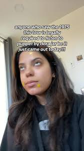 Dora Jar The 1975 Setlist