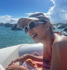 Sunshine, good vibes, and even better company ☀️🚤 Days like these are made  for boating with friends, family, and the ones who feel like family!