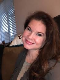 Tracy Downey's Instagram, Twitter & Facebook