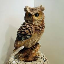 Bird Sitting On Window Sill Meaning Vintage Owl Statue Realistic Owl Statue Owl Decor Owl Figurine Resin Owl Look Of Wood Owl Decor Porch Decor Lake Home O Vintage Owl Owl Decor Lake Decor