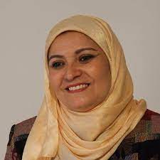 ويحسن بك أن تقوم بذلك بشكل سريع، لأن حجم منطقة اللعب يتقلص كل بضع دقائق. Dr Heba Kotb Dr Hebakotb1 Twitter