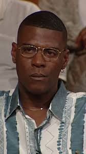 Cashier Shannon claims Donald made a big scene at the grocery store telling  customers she stole his money!