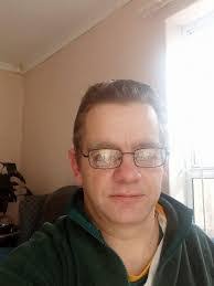 Matt Linnell's Instagram, Twitter & Facebook