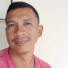 A little something for the Charcoal to Pink reverseburst fans.