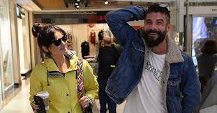 Www.snobmagazin.com son dönemin yıldızı parlayan çift berk cankat ile pınar deniz, mesken tuttukları nişantaşı'nda. Pinar Deniz Ile Berk Cankat Ask Yasiyor Magazin Haberleri Magazin Haberleri