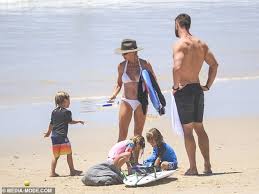 Chris is most noted for being born and raised in australia, chris hemsworth began his acting career by showing up in. Chris Hemsworth And Wife Elsa Pataky Pack On The Pda As They Enjoy A Family Day