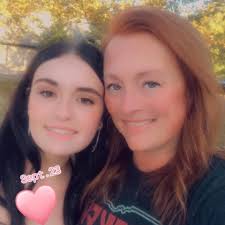 Happy national daughters day you make mommys life amazing every day 😍😍😍