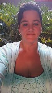 Can anyone add parents to the first photo?