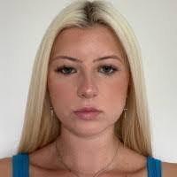 Lily Perkins's Instagram, Twitter & Facebook