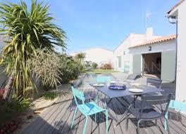 Location Maison De Vacances Ile De Re Location Victoria Location Maison Vacances Maison De Vacances Location Maison