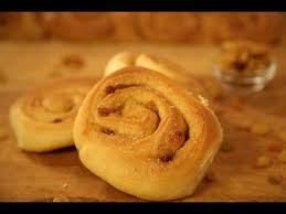 Dodajte krumpir i pecite oko 20 minuta, svako malo okrečući krumpire. Slatki Puzici S GrozÄ'icama Fini Recepti By Crochef Youtube