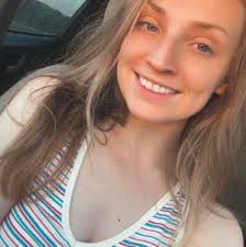 This SUPER EASY Taco Soup is a quick fix dinner that's perfect any night of  the week! FULL PRINTABLE RECIPE:  http://www.iwashyoudry.com/quick-and-easy-taco-soup-recipe/