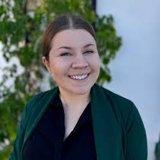 SKH is delighted to welcome Sarah Murray as our newest Associate Attorney  in the Bend office. Sarah is a graduate of Lewis & Clark Law School and has  a strong passion for