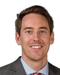 Nathan Pettengill's Instagram, Twitter & Facebook