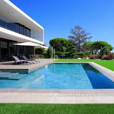 After relocating to california, bob opened the business in a small garage. Deck Level Pools Video Cool Swimming Pools Swimming Pool Landscaping Small Pool Design