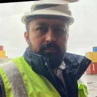 300+ perfiles de «Keller»